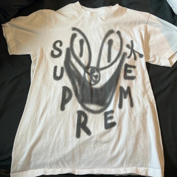 Supreme Smile Tee - Picture 1 of 3